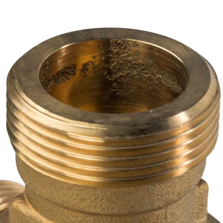 stout-svm-0030-325504-4